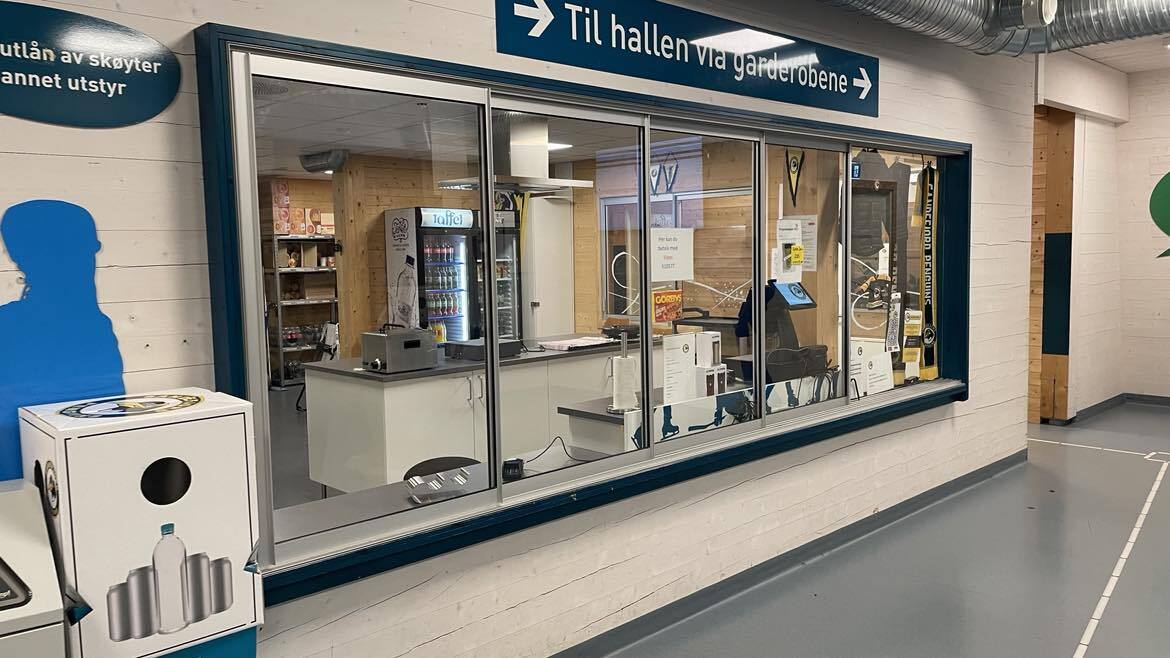 Kiosken i ishallen
